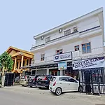 Super Oyo 90224 Palembang Residence