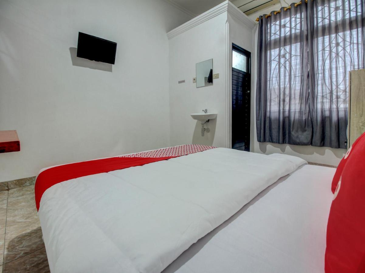Super Oyo 90224 2* Palembang