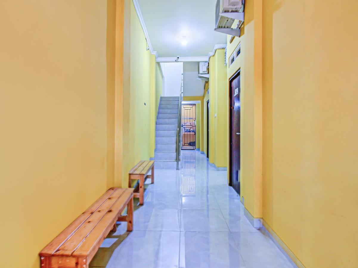 Super Oyo 90224 Hotel Palembang